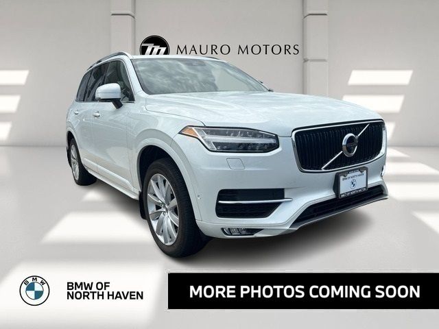 2017 Volvo XC90 Momentum