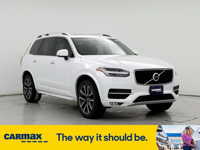 2017 Volvo XC90 Momentum