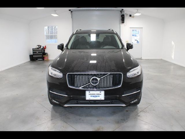 2017 Volvo XC90 Momentum