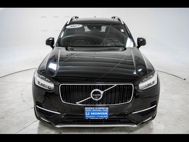 2017 Volvo XC90 Momentum