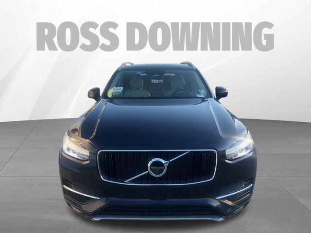 2017 Volvo XC90 Momentum