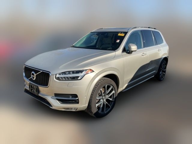 2017 Volvo XC90 Momentum