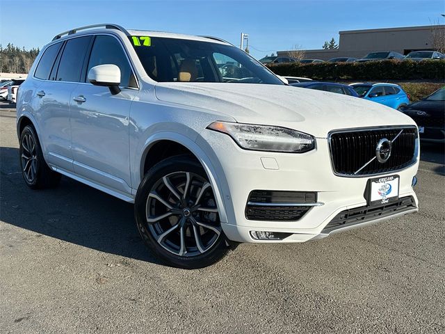 2017 Volvo XC90 Momentum