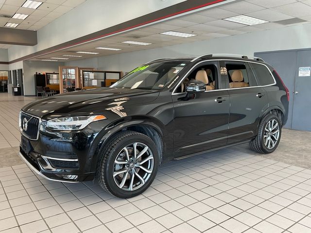 2017 Volvo XC90 Momentum