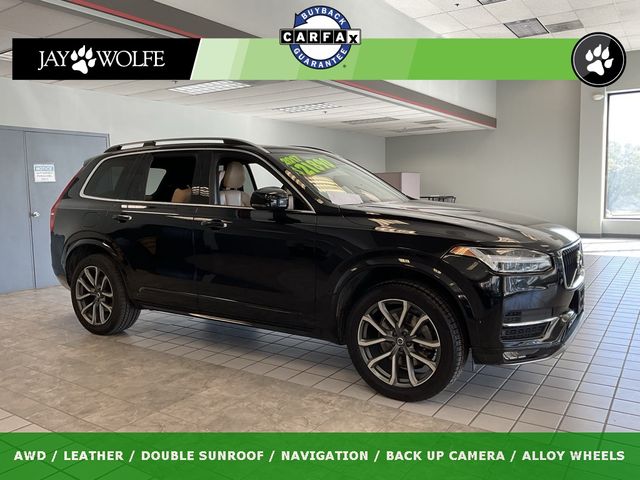 2017 Volvo XC90 Momentum