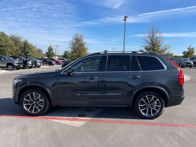 2017 Volvo XC90 Momentum