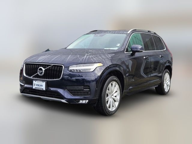 2017 Volvo XC90 Momentum