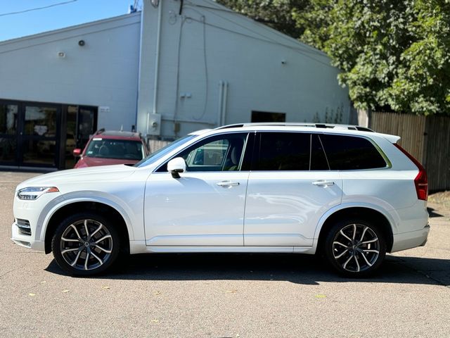 2017 Volvo XC90 Momentum