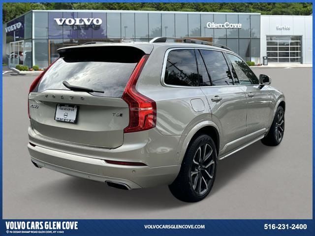 2017 Volvo XC90 Momentum