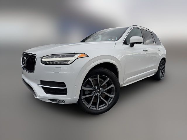 2017 Volvo XC90 Momentum