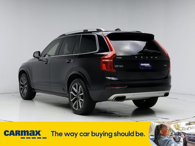 2017 Volvo XC90 Momentum