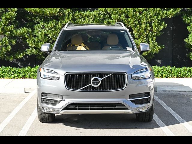 2017 Volvo XC90 Momentum