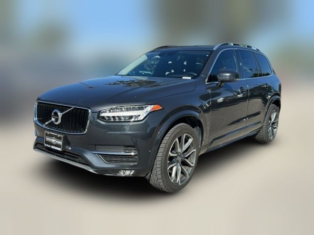 2017 Volvo XC90 Momentum