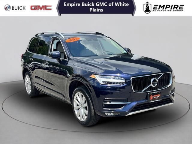 2017 Volvo XC90 Momentum