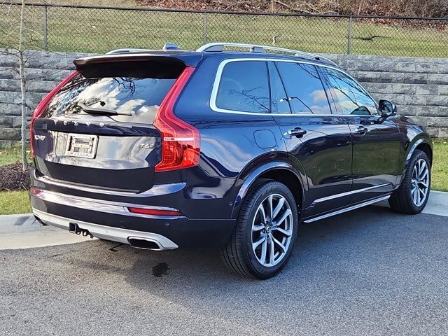 2017 Volvo XC90 Momentum