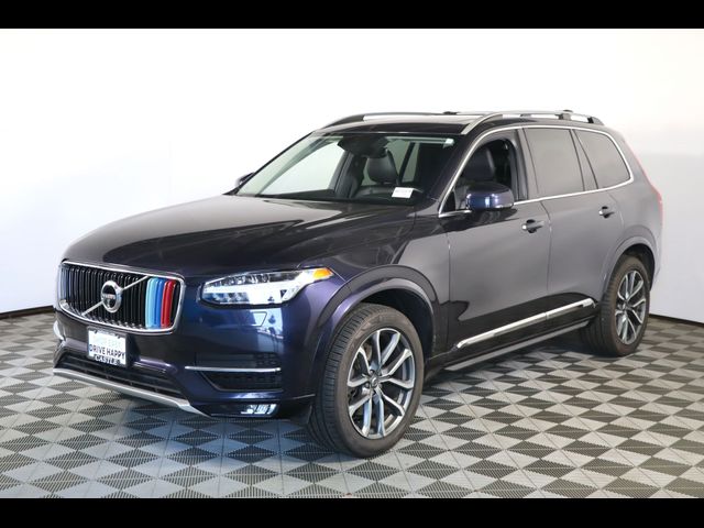 2017 Volvo XC90 Momentum