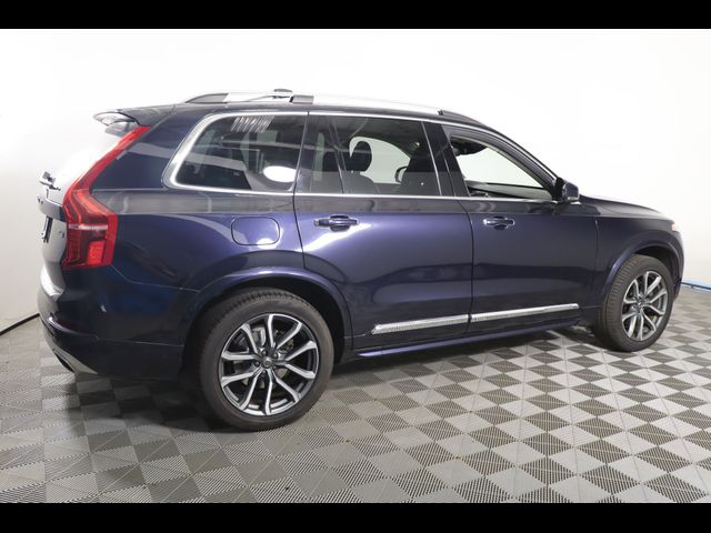 2017 Volvo XC90 Momentum