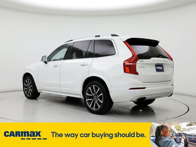 2017 Volvo XC90 Momentum