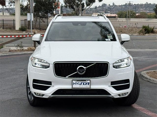 2017 Volvo XC90 Momentum