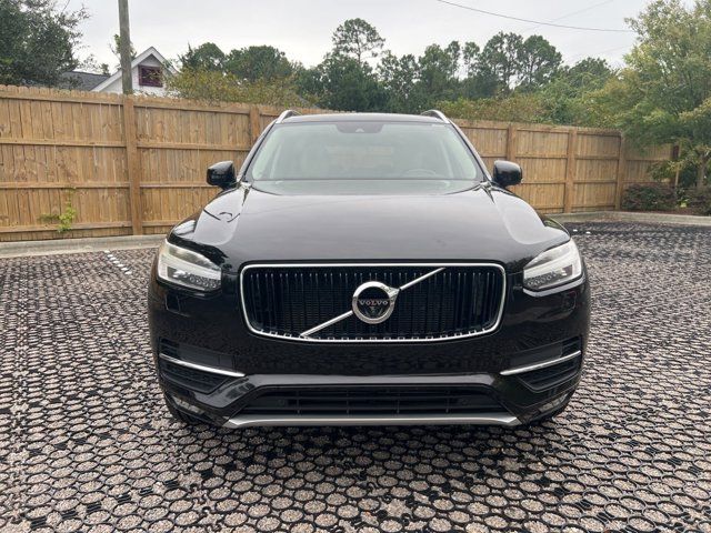 2017 Volvo XC90 Momentum