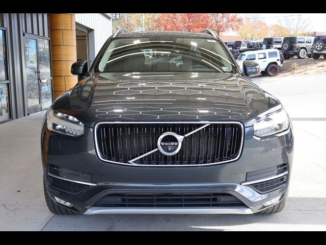 2017 Volvo XC90 Momentum