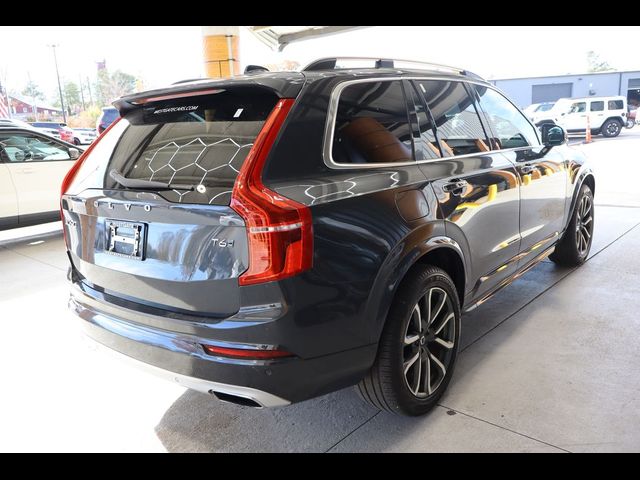 2017 Volvo XC90 Momentum