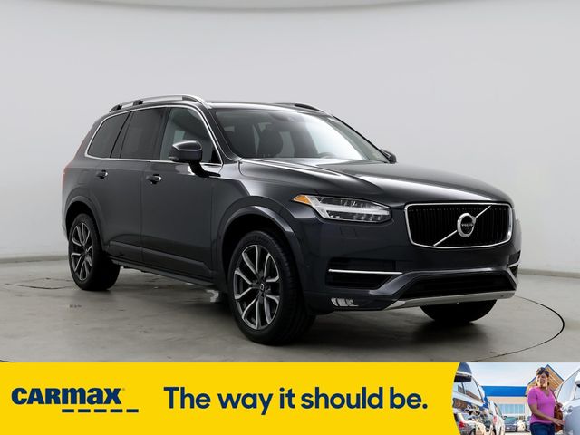 2017 Volvo XC90 Momentum