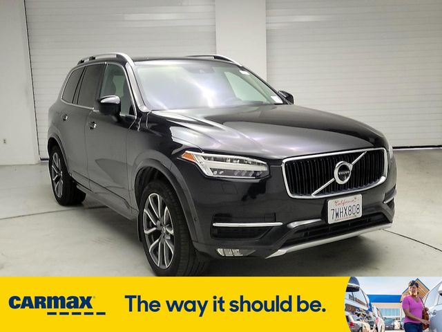 2017 Volvo XC90 Momentum