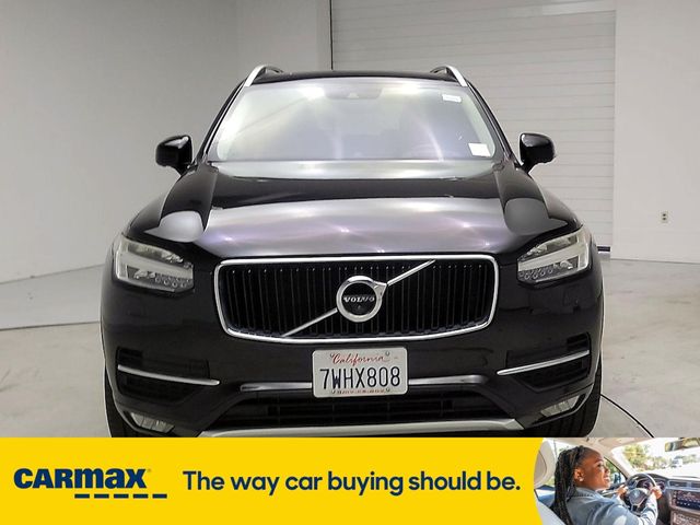 2017 Volvo XC90 Momentum