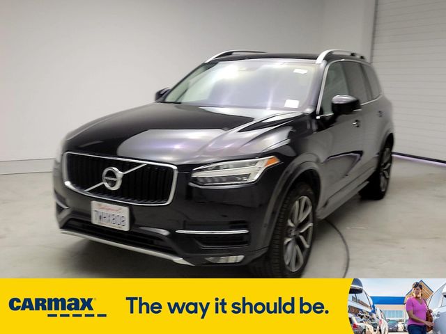 2017 Volvo XC90 Momentum