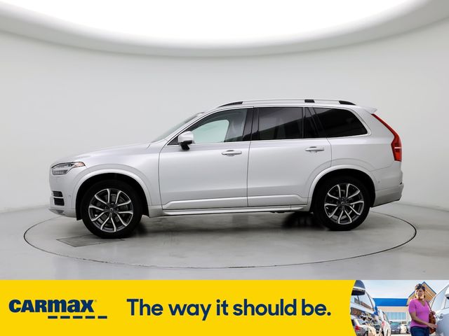 2017 Volvo XC90 Momentum