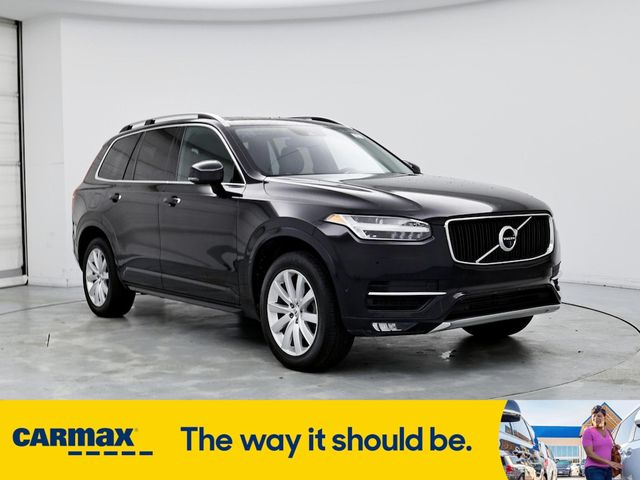 2017 Volvo XC90 Momentum