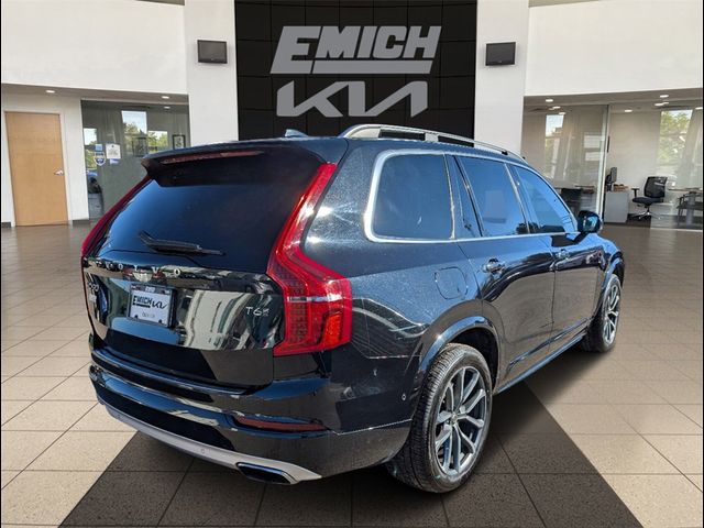 2017 Volvo XC90 Momentum