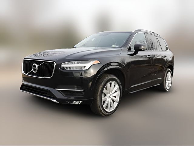 2017 Volvo XC90 Momentum