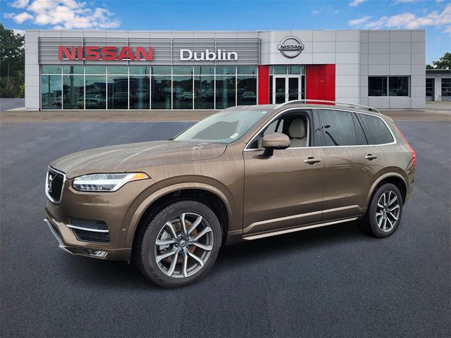 2017 Volvo XC90 Momentum