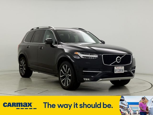 2017 Volvo XC90 Momentum