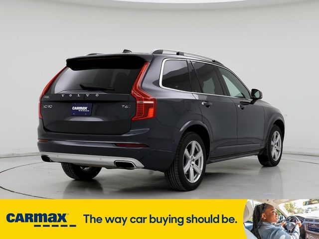 2017 Volvo XC90 Momentum