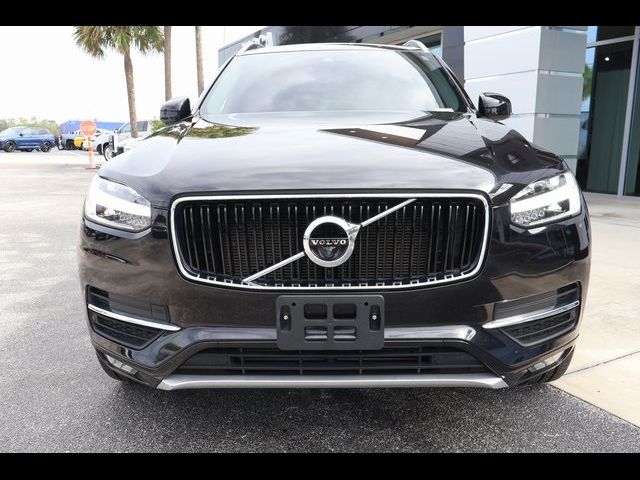 2017 Volvo XC90 Momentum