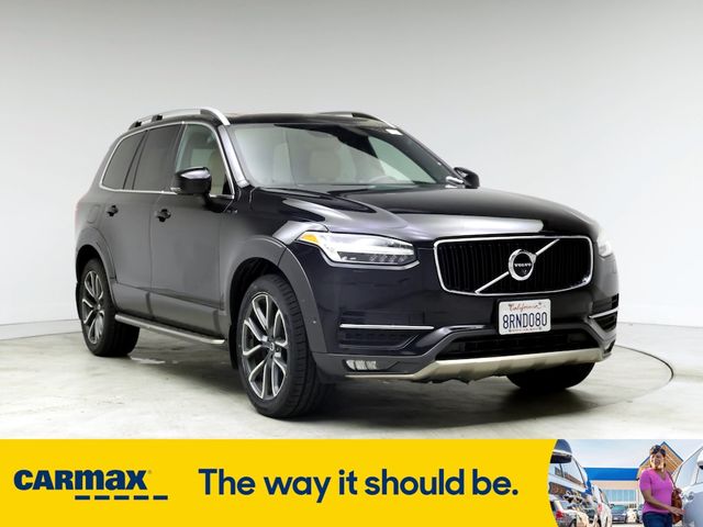 2017 Volvo XC90 Momentum