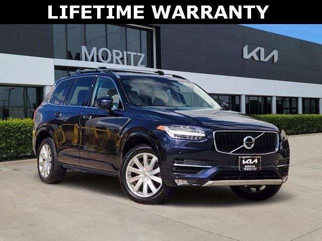 2017 Volvo XC90 Momentum