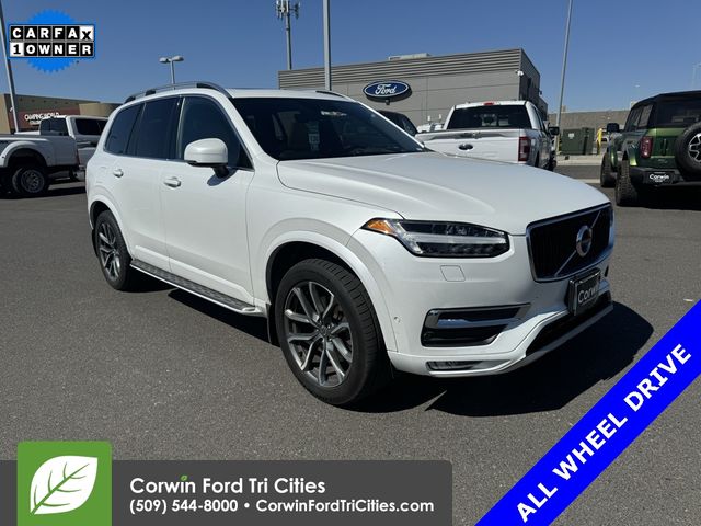 2017 Volvo XC90 Momentum