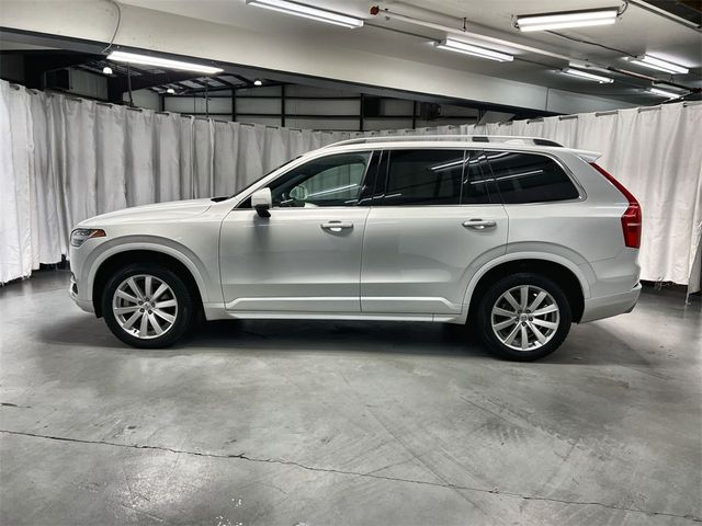 2017 Volvo XC90 Momentum