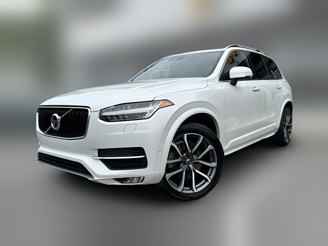 2017 Volvo XC90 Momentum