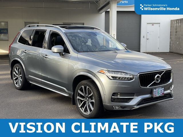 2017 Volvo XC90 Momentum