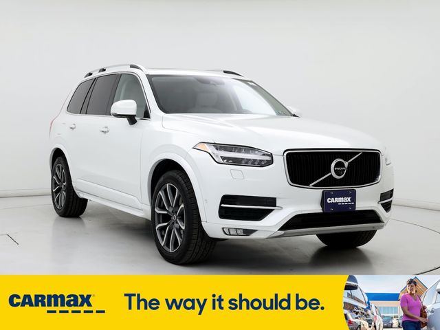 2017 Volvo XC90 Momentum