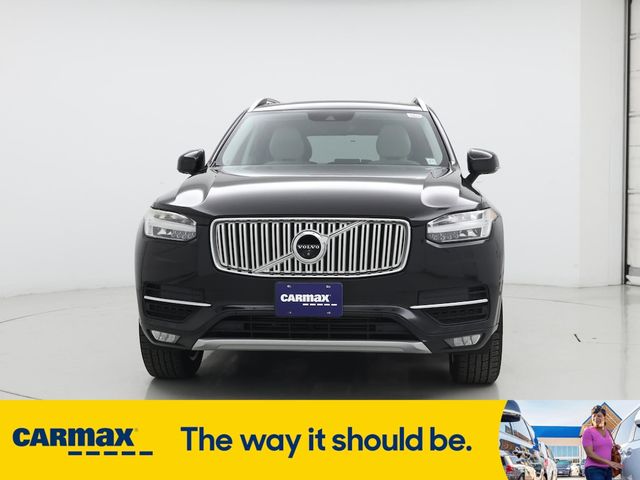 2017 Volvo XC90 Momentum