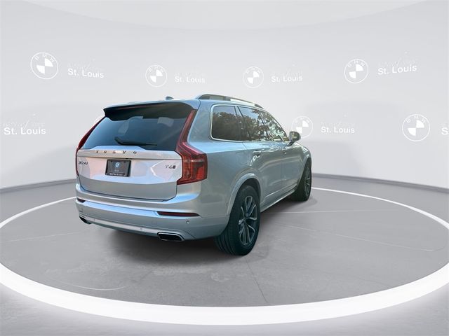 2017 Volvo XC90 Momentum