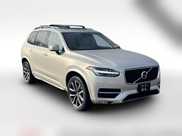 2017 Volvo XC90 Momentum