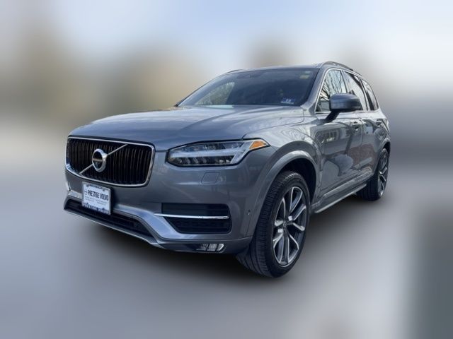 2017 Volvo XC90 Momentum