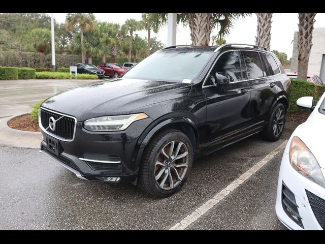 2017 Volvo XC90 Momentum